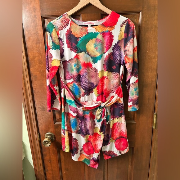 Mishca Colorful Abstract Print Wrap front dress Dress. Size M - Picture 1 of 6